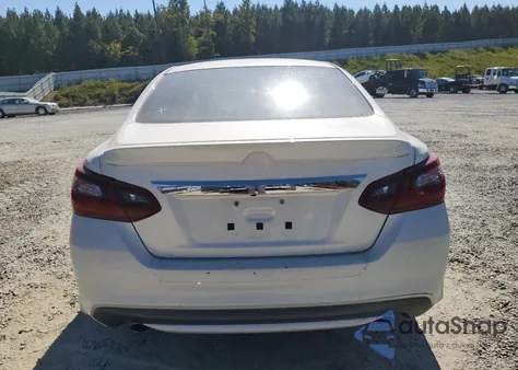 2017 Nissan Altima 2.5 z USA, uszkodzony, nr VIN 1N4AL3AP7HC163785